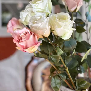 Róża sztuczna  "jak żywa" A984A Jasny pastelowy róż 60 cm